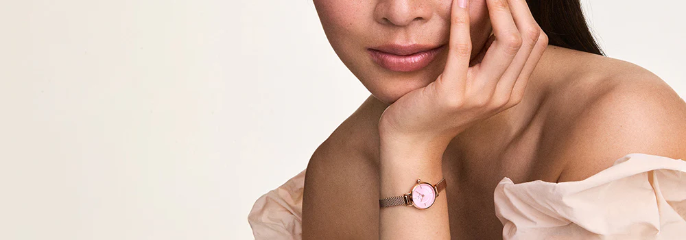 Leather Band Wrist Watch for Women